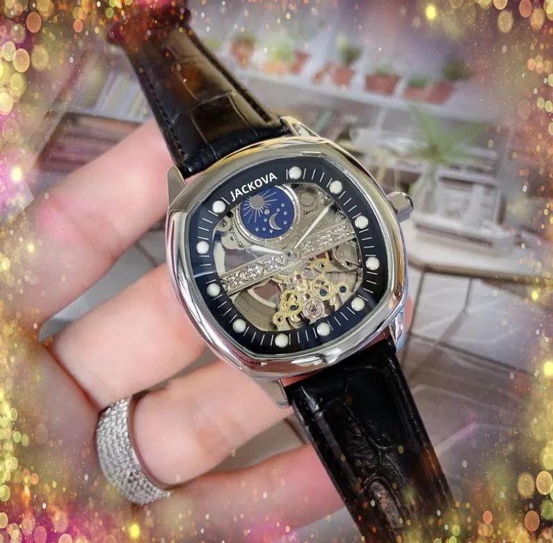 Luxury Tourbillon Self D Winding Tourneau Watches With 43mm Case, 2813