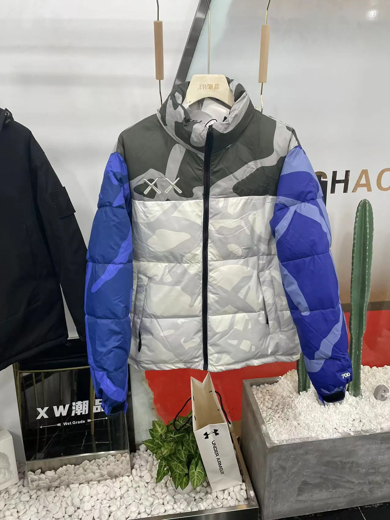 DHgate.com:Mens Down Jacket: Premium Winter Puffer Coats for