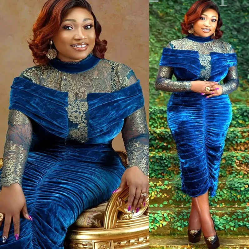 Arabic Velvet Sheath Blue Velvet Prom Dress With Lace Sheer Neckline