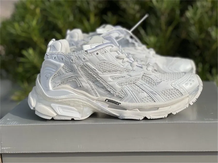Balenciaga shop runners dhgate