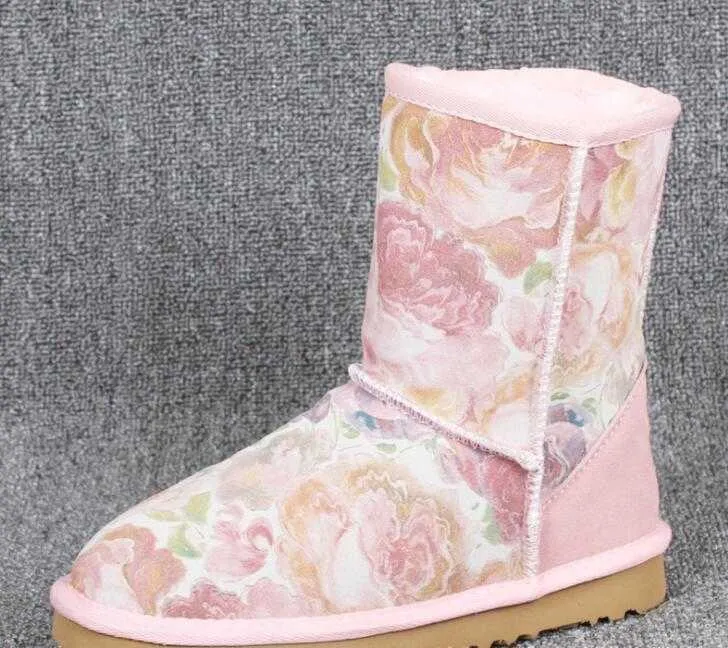 2022 Schneestiefel Damen Klassisch U5825 Kurz Warm halten mit Karte Staubbeutel Tag Heißer Verkauf Aus Lady Girl Mode 2023