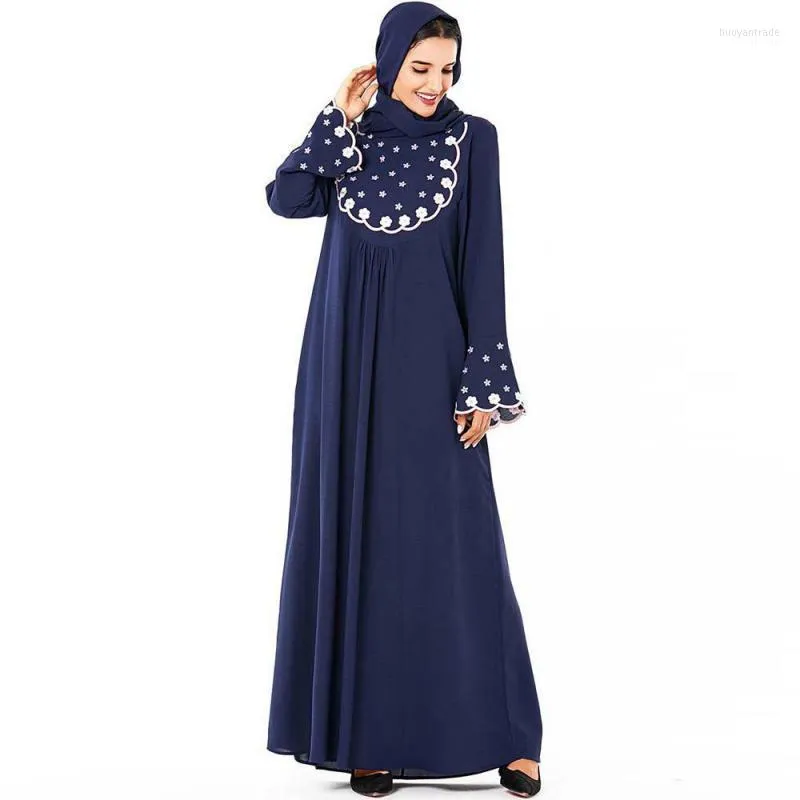 Abbigliamento etnico Abaya Abito da donna Arabo Plus Size Gonna lunga musulmana ricamata moda blu da donna con foulard Dignitoso