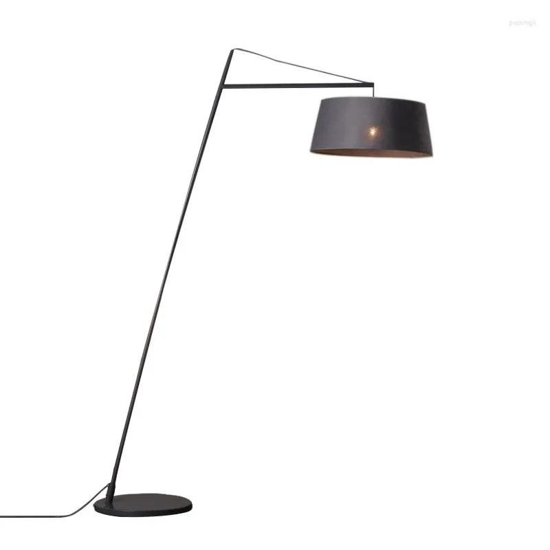 Vloerlampen Moderne Noordse creatieve woonkamer Hardware Lamp Art Bedide Led Designer Model