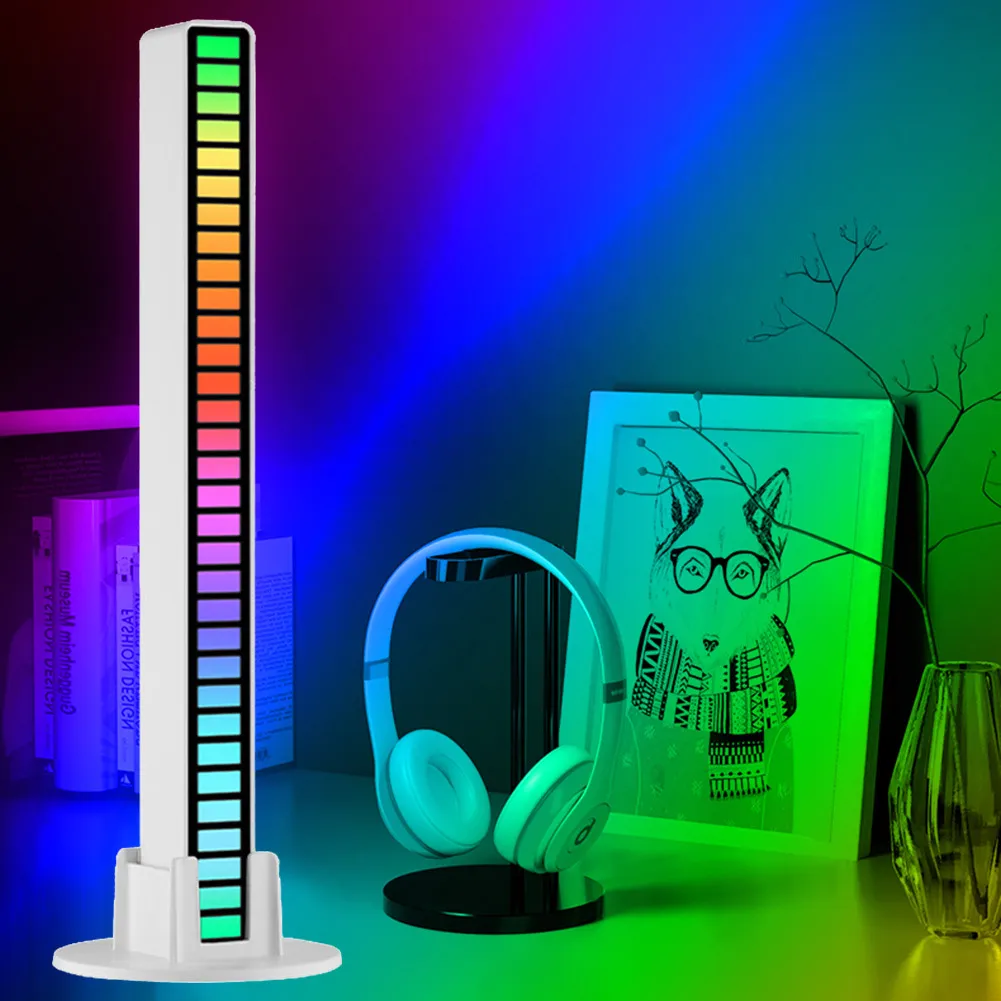 Inomhusbelysning RGB Voice Control Type-C Laddning Synkron Rhythm Ljus Internet Populärt färgglad musik Ambient Light Car Desktop Induktion Creative LED Pick