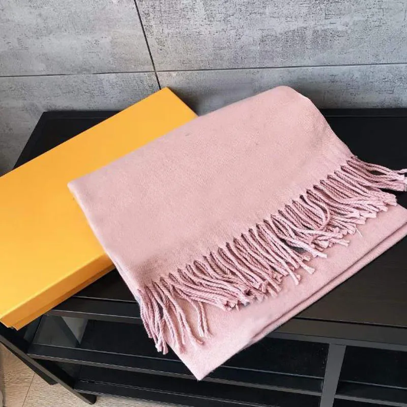 Women Luxurys Scarves New Winter Wool Wool Jacquard Cashmere Cashmere Womens Cantsels Vill