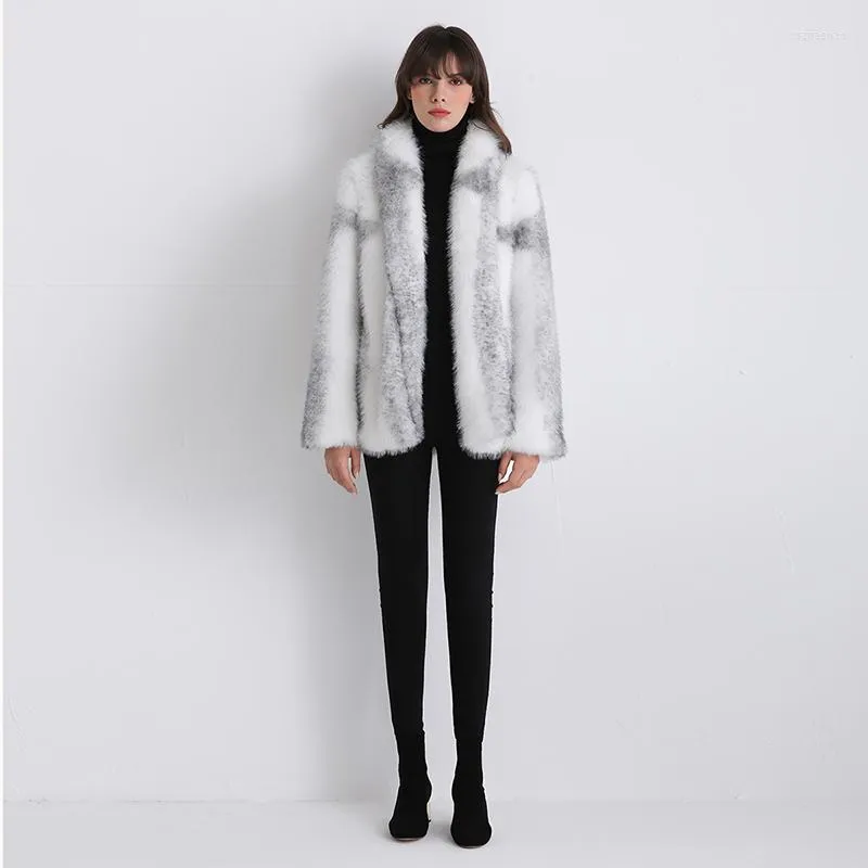 Women's Fur Menina Bonita 2022 Kort mode Temperament Winter Jacka Women Coat Faux Mink Plush Turn-Down Collar Warm Streetwear