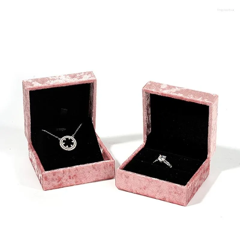 Sieradenzakken 28TF Velvet ringbox bruiloft cadeau voor mannen voorstel sieraden caddy ketting hanger kast case armband
