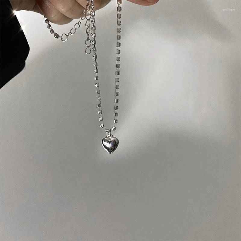 Choker Kvinnlig Fashion Crystal Chunky Chain Heart Necklace Pendant Short Silver Charm Gifts flickv￤n
