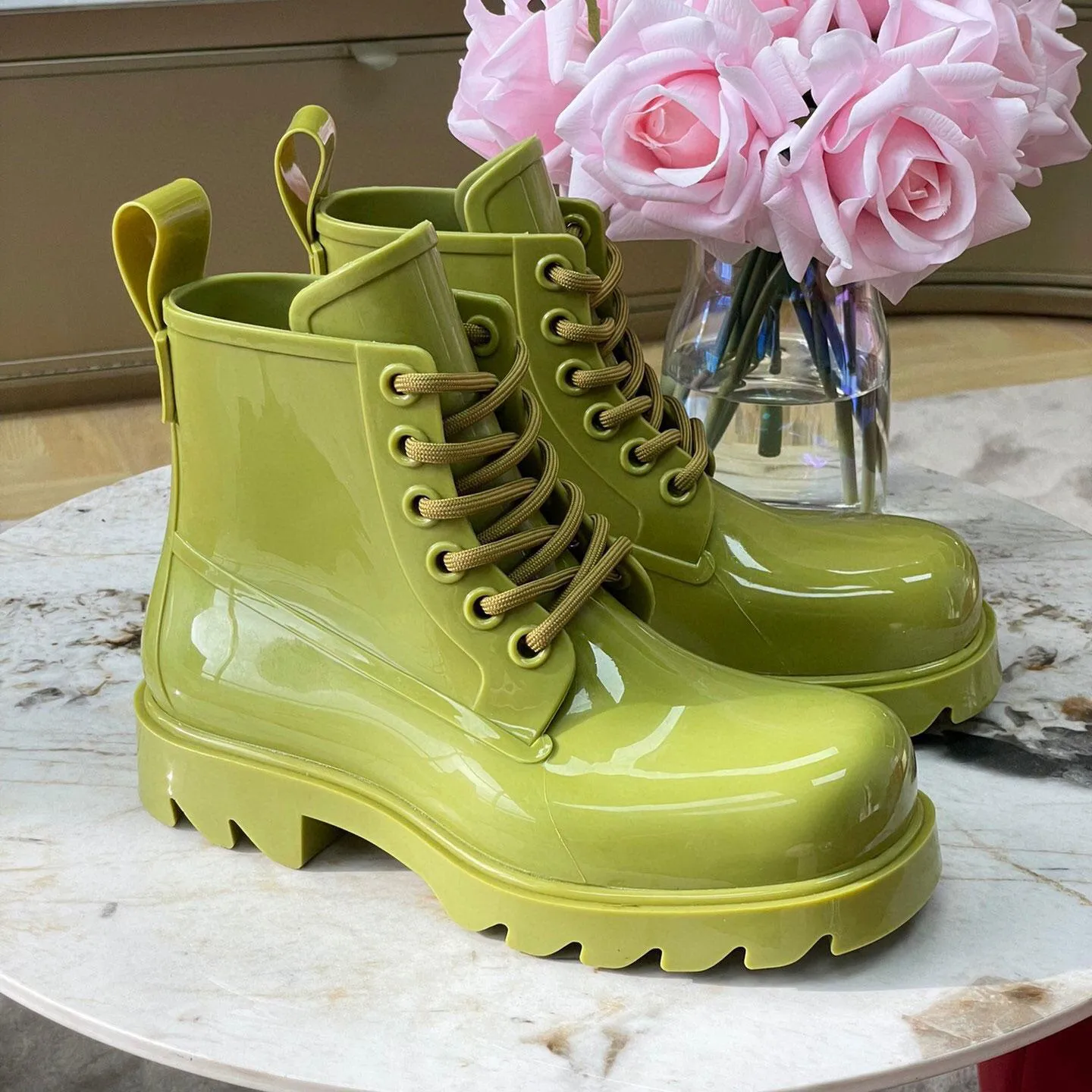 靴 bottega paddle boots BOTTEGA VENETA Rubber rain boots | NET-A-PORTER