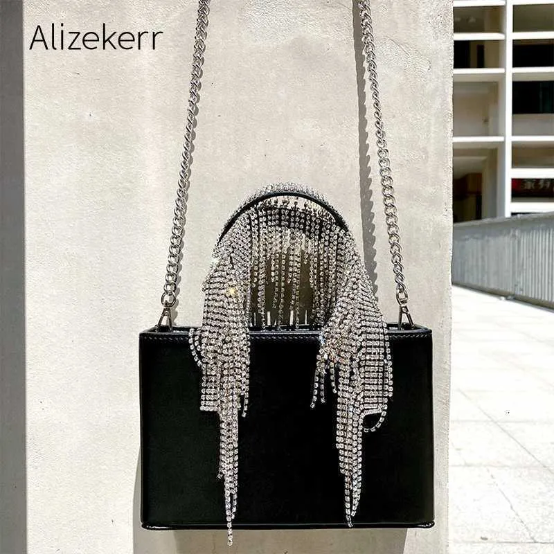 Summer bag 2022 Luxury Shoulder Rhinestone Korean Tassel Diamonds Square Handbag Bags Women Evening Clutch Black Purse