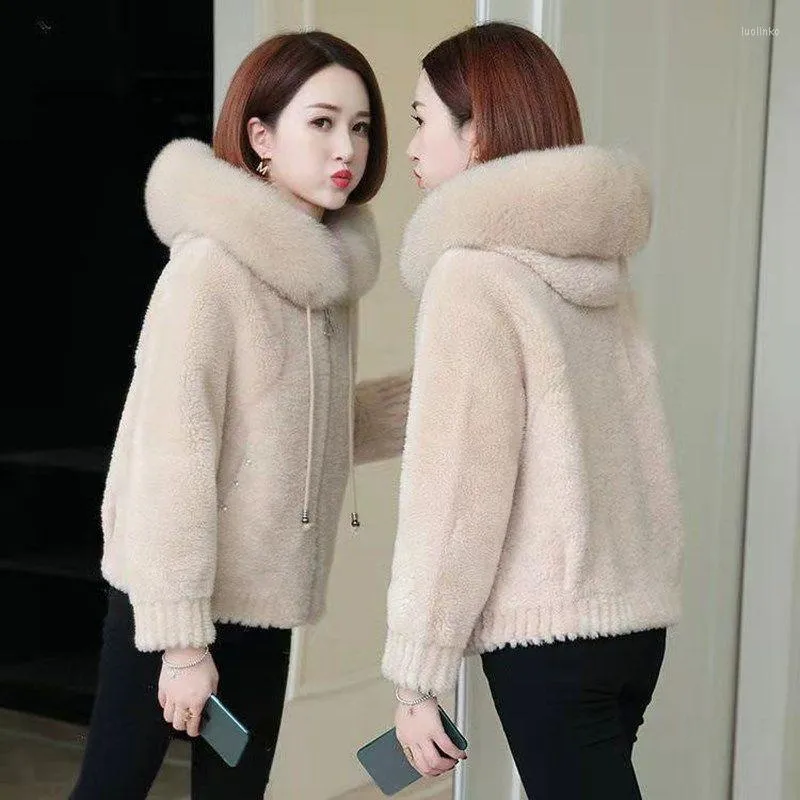 Kvinnors päls 2022 Autumn Winter Imitation Coat Women Jacka Högkvalitativ huva Löst SHORT Shearing Warm Outerwear Female Coats