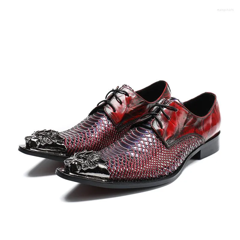 Klädskor Summer Fashion Men's Casual Personality Metal Pointed Classic Retro Leather Crocodile Mönster