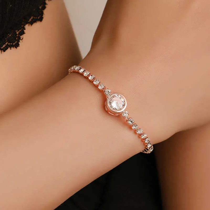Coréen nouveau luxe cristal lien fleur cubique zircone pendentif Bracelet femmes rond papillon brillant strass Bracelet bijoux S156