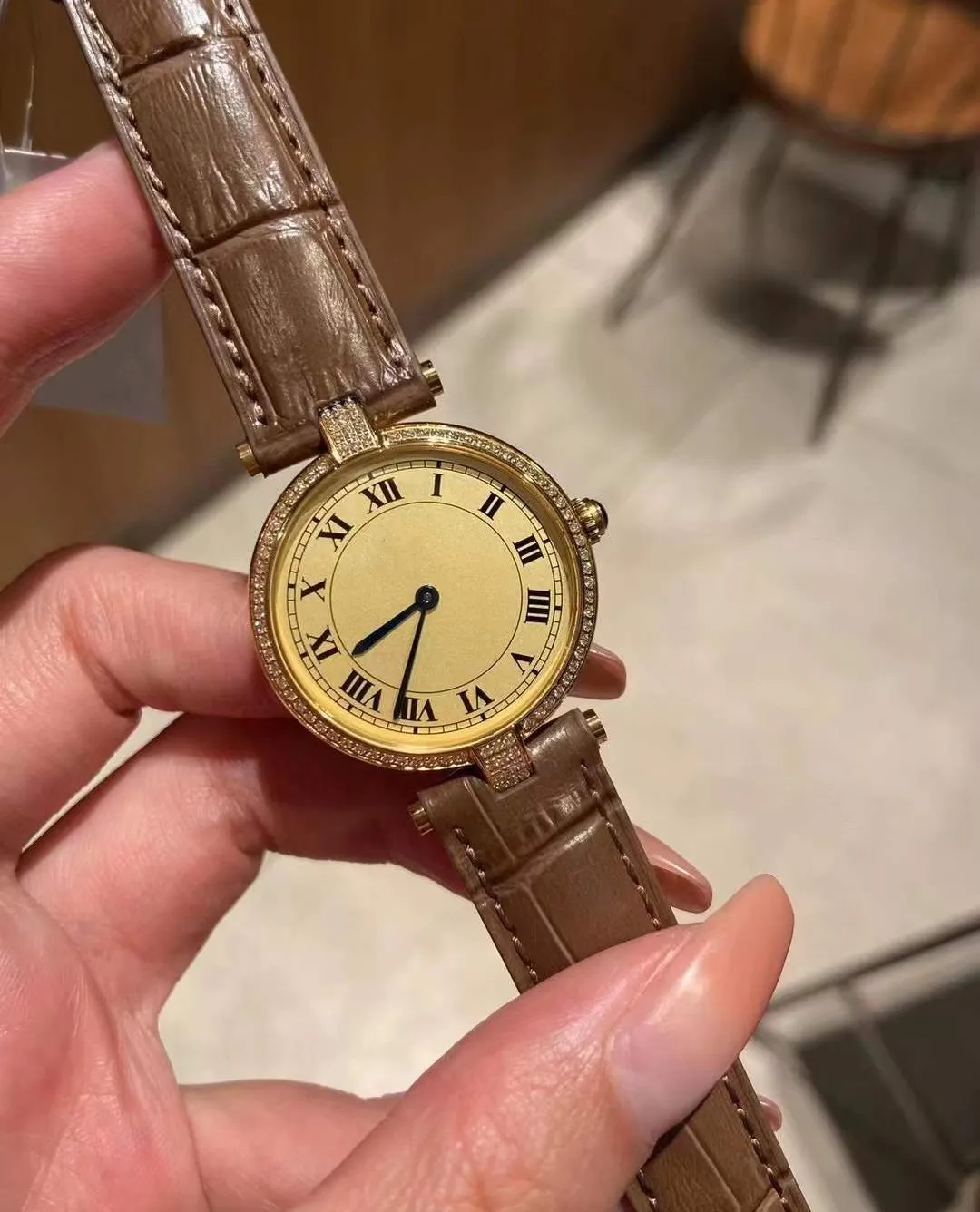 Vintage Zircon Quartz Watch Women Geometric Roman Number Wristwatch Female Brown Genuine Leather Watches Lady Clock Waterproof 30mm