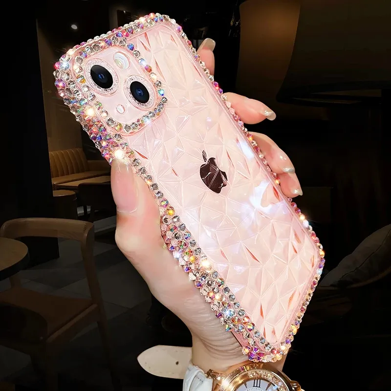 الحالات الفاخرة الساخنة Glitter Bling Diamond Diamond Soft Phone Case for iPhone 15 14 13 12 Pro Max 11 X S XR 7 8 Plus SE3 Clear Silicone