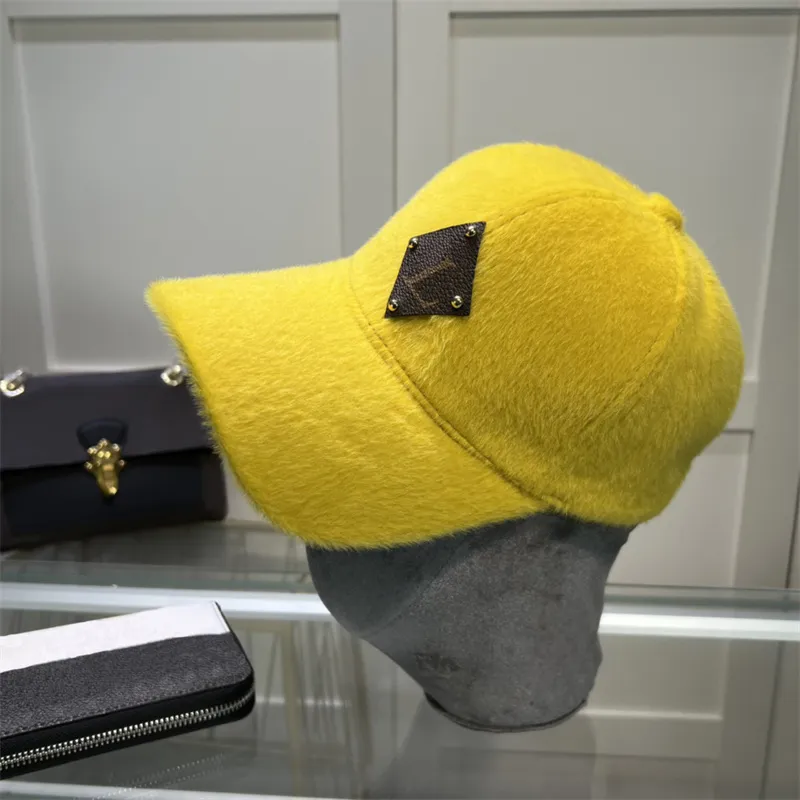 2021 Buchstabe Stickerei Luxurys Baseballkappen Solid Color Brand Trend Einfachheit Designer Cap Hats Herren Frau Casquette Sommer