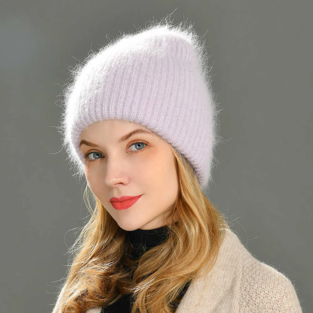 ビーニー/スカルキャップ秋のウサギの髪の冬の帽子温かいカジュアル女性固体のスカリーふわふわカシミアウールニットビーニーハット明るいワイヤーT2210202020