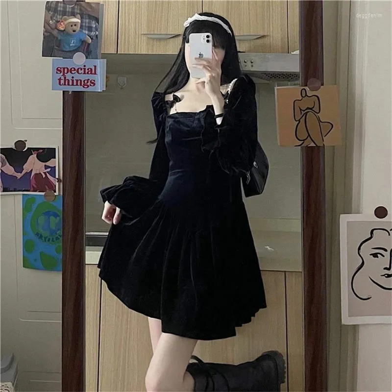 Casual Dresses Preppy Style Spring 2022 Vintage Princess A-Line Mini Dress Kawaii Flare Sleeve Cute One Piece Velvet Black For Women