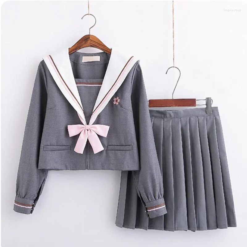 Ensembles de vêtements Filles japonaises Uniforme scolaire Costume de marin Fleurs de cerisier JK Étudiante étudiante Cosplay Jupe plissée complète avec nœud papillon