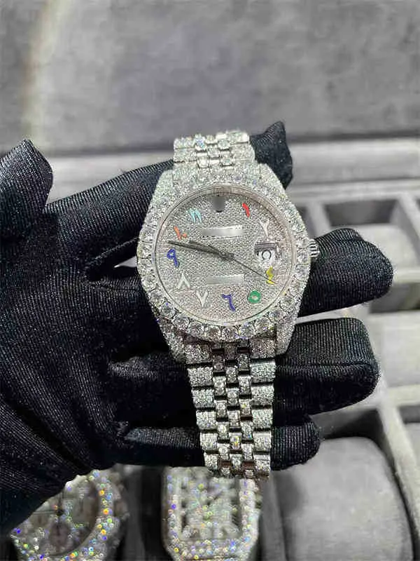 Armbanduhr 2024 Akzeptieren Sie die Anpassung Herren-Luxusuhr Iced Out VVS-Uhr Bling Diamond Watch6MF14AO781SJIKXD