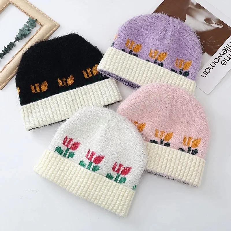 Autumn e inverno Caps femininos japoneses fofos de bordado de malha de malha ao ar livre Capsolo quente chap￩us retro chap￩u