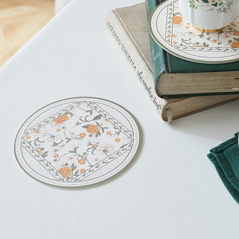 Round Flower PVC Placemat Washable Insulation Pad Non-slip Coaster High Temperature Resistance Placemat Desktop Decoration MJ0938