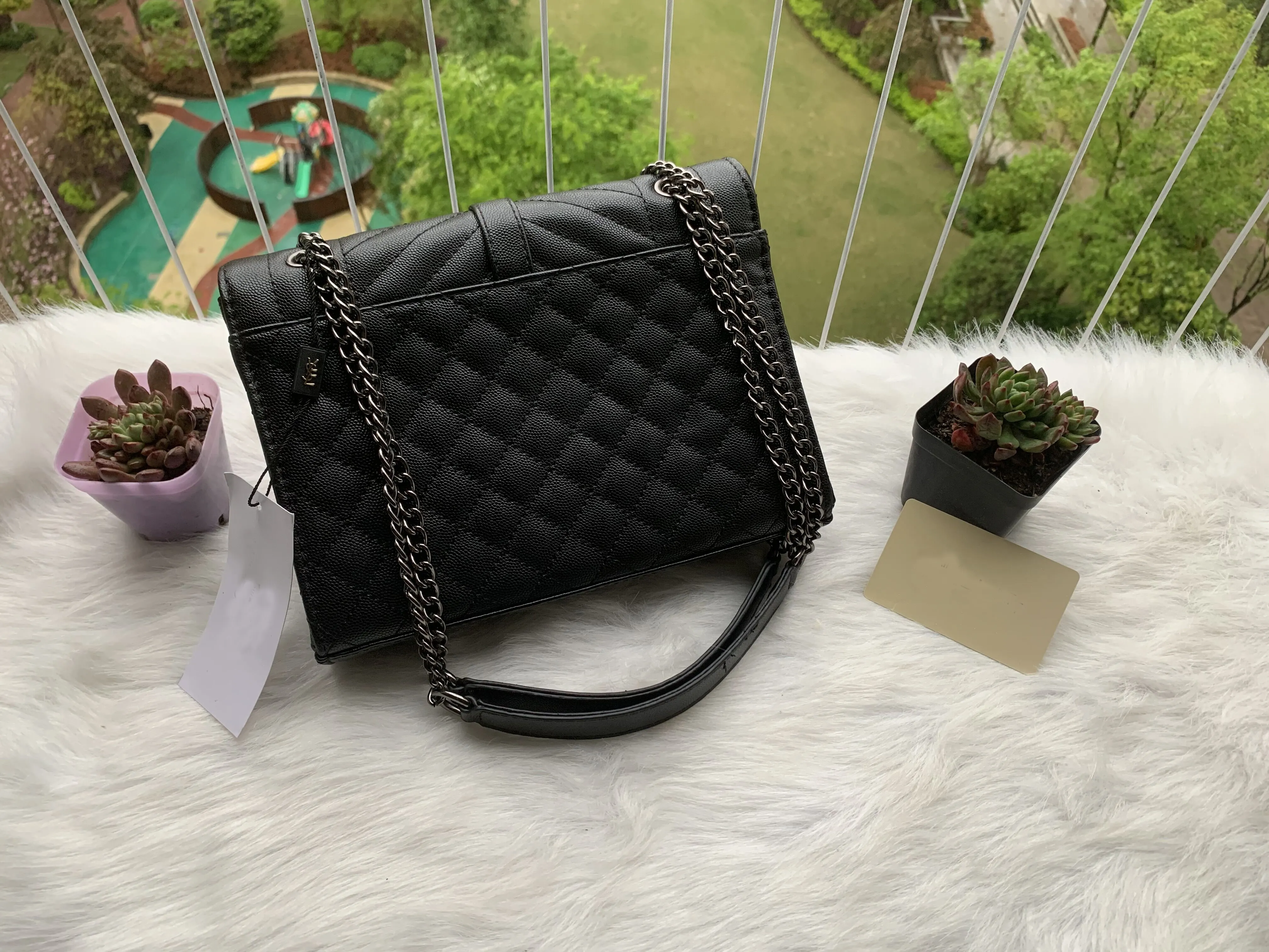 Metal Frame Luxury Handbag And Purse Ladys Evening Clutch Purse Clip Bag  Quilted Women's Shoulder Bag Woman Corssbody Bags 2022