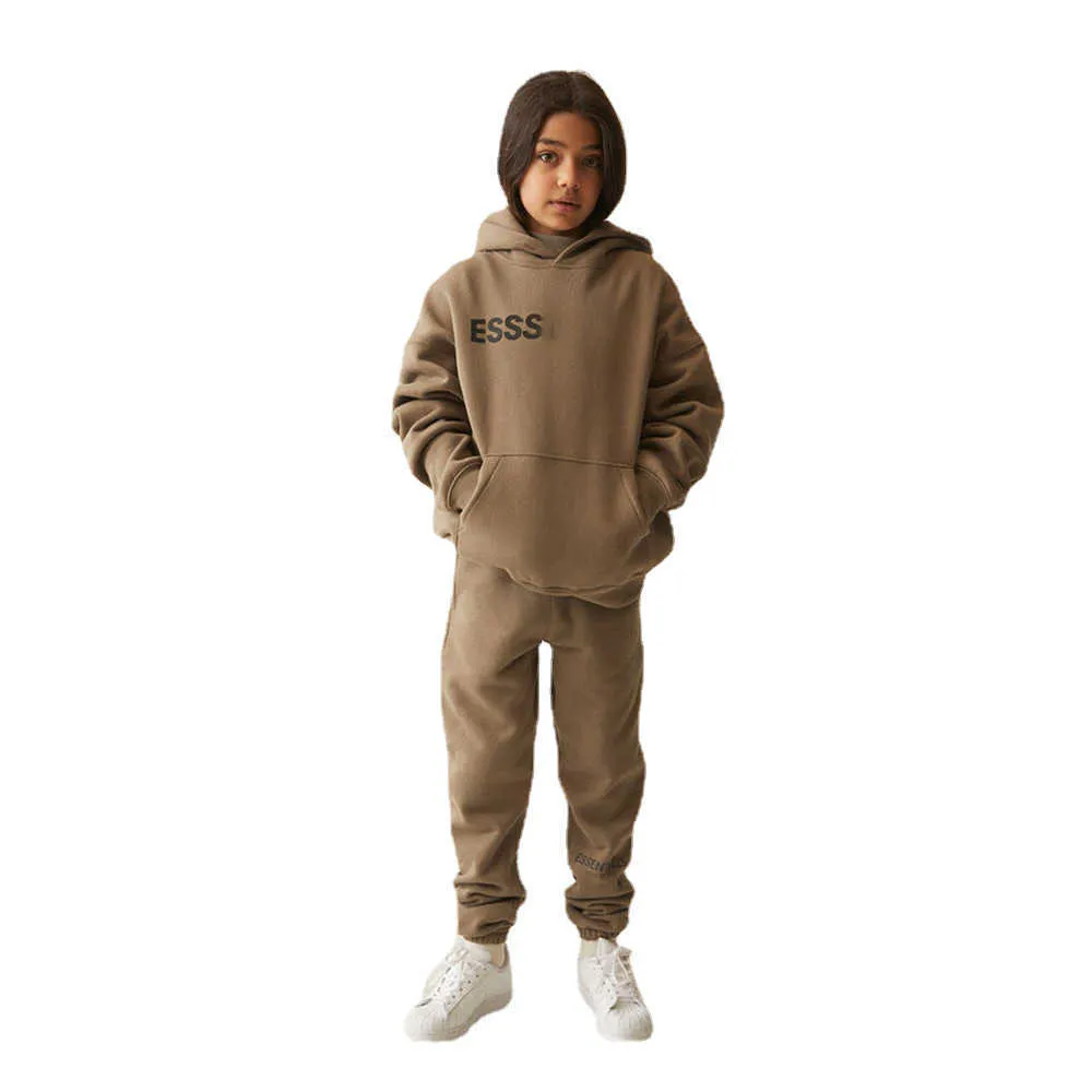 Vêtements pour enfants Designer Survêtement Hoodies Ensembles Pull Pantalon 2 Pièces Marque Solide Imprimé avec Les Lettres Dauphin Sports Velours Style