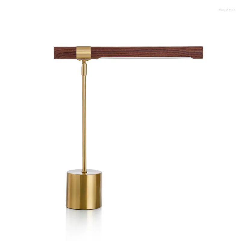 Table Lamps Creative Post-modern Desk Lamp Simple Study Iron Imitation Copper Pattern Bedroom Bedside Soft Decoration Designer