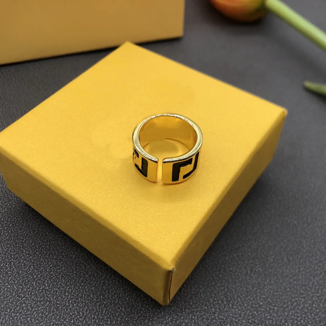 2022 Designer F Ring Women F Ring Classic Luxury Design Jeia Gold e Prata nunca desaparecerão