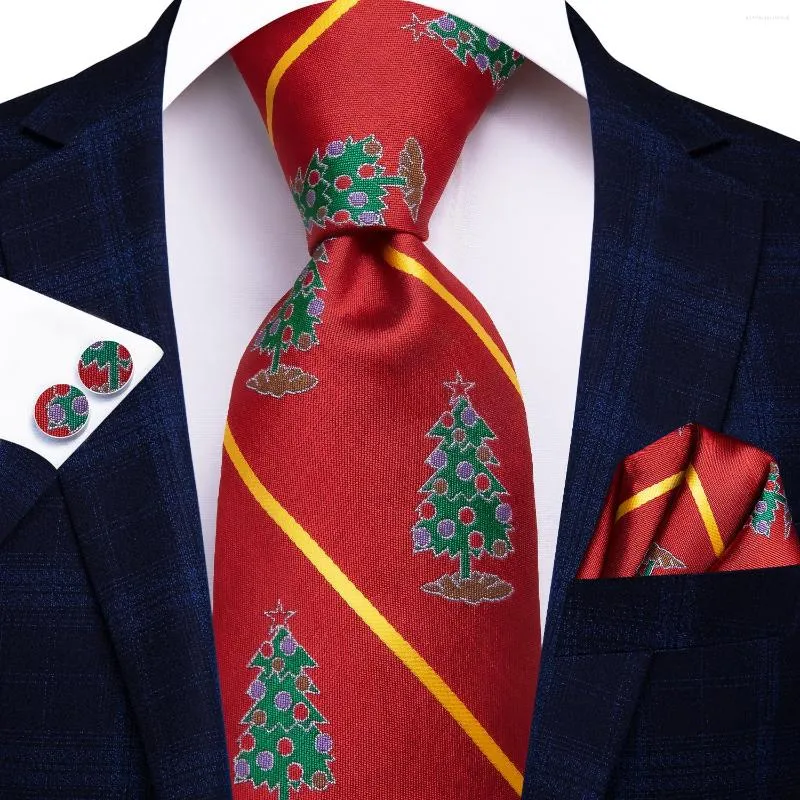 Bow Ties Hi-Tie Red Christmas Tree Men's Tie Luxury Silk Stripe Slipsan Hanky ​​Cufflinks Ställ formella bröllopsklänningsgåvor för män