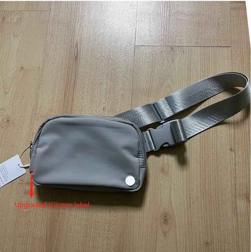 Lu everywhere belt bag Yoga Bag Outdoor Bags Women Men Waist Bag Gym Elastic Adjustable Strap Zipper Fanny pack