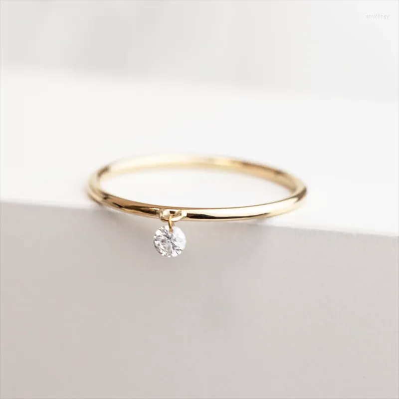 Bagues de cluster Real 14K Gold Rempli Zircon Dainty Knuckle Boho Bijoux Bague pour femmes hypoallergénique résistant au ternissement