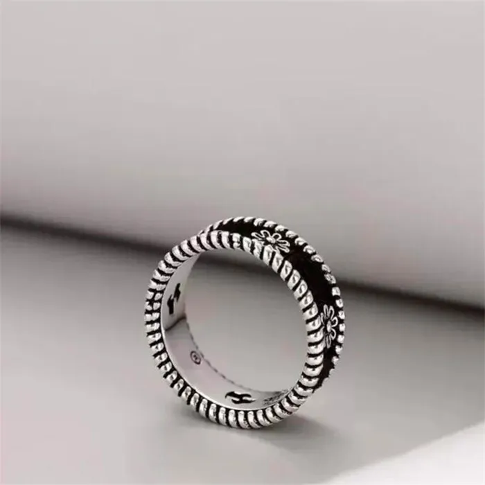 2022 anelli a fascia in acciaio inossidabile di design gioielli di moda anello di promessa di matrimonio da uomo regali da donna263r