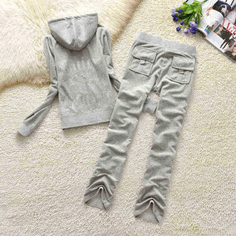 Frauen Tracksuits Designer klassischer Stil Juicy Tracksuit Spring Brand Sewing Anzug Velvet Velor Frauen Trackshodnulationen und Hosen Schlanker Fit Yoga -Übungsset 975