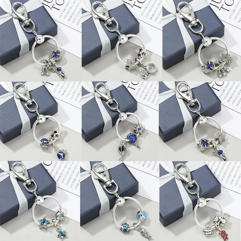 Keychains Silver Color Moon Star Astronaut Pendant Charm Keychain For Women Men Car Bag Keyring Accessions Wedding Party Gift