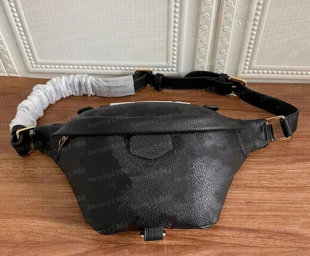 Noir et blanc 5A qualité sacs de taille hommes femmes célèbre sac de poitrine Pack en relief vieille fleur sport en cuir véritable Fannypack ventre Bumbag sac à bandoulière