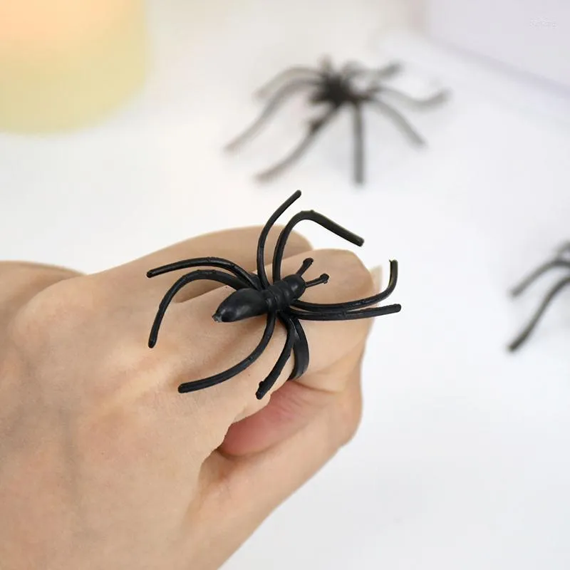 パーティーデコレーション20/50pcs ring ring black horror for prank haunted House Toy Bar Decor Halloween Kidギフト