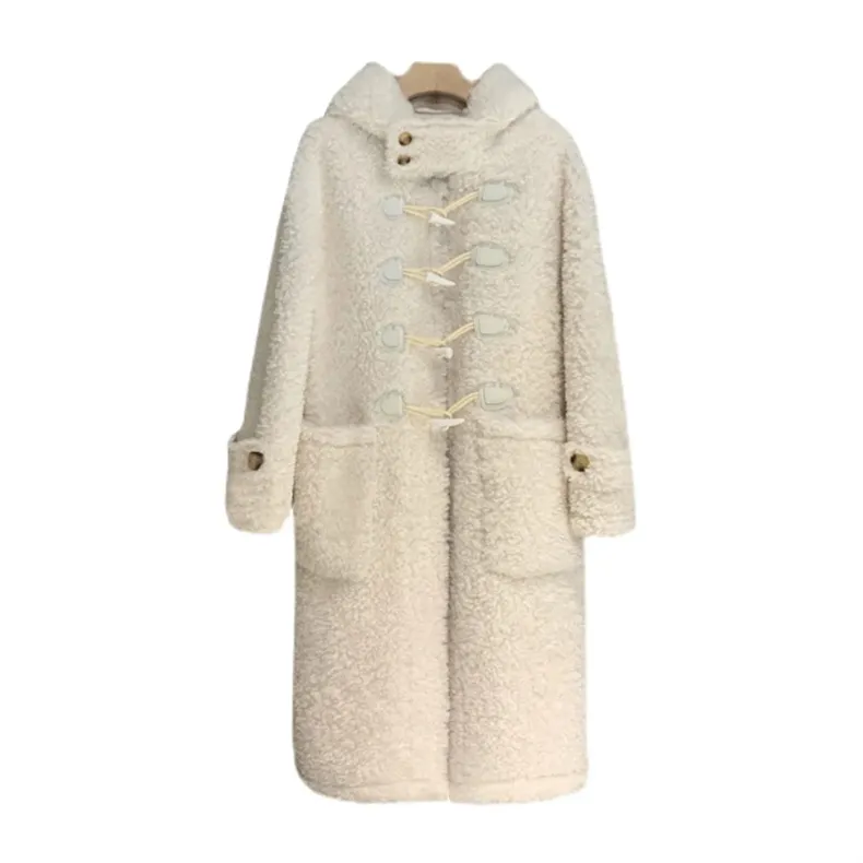 Hiver mode femmes fourrure Parka luxueux femme bouton corne 100% laine surdimensionné chaud Long manteau à capuche