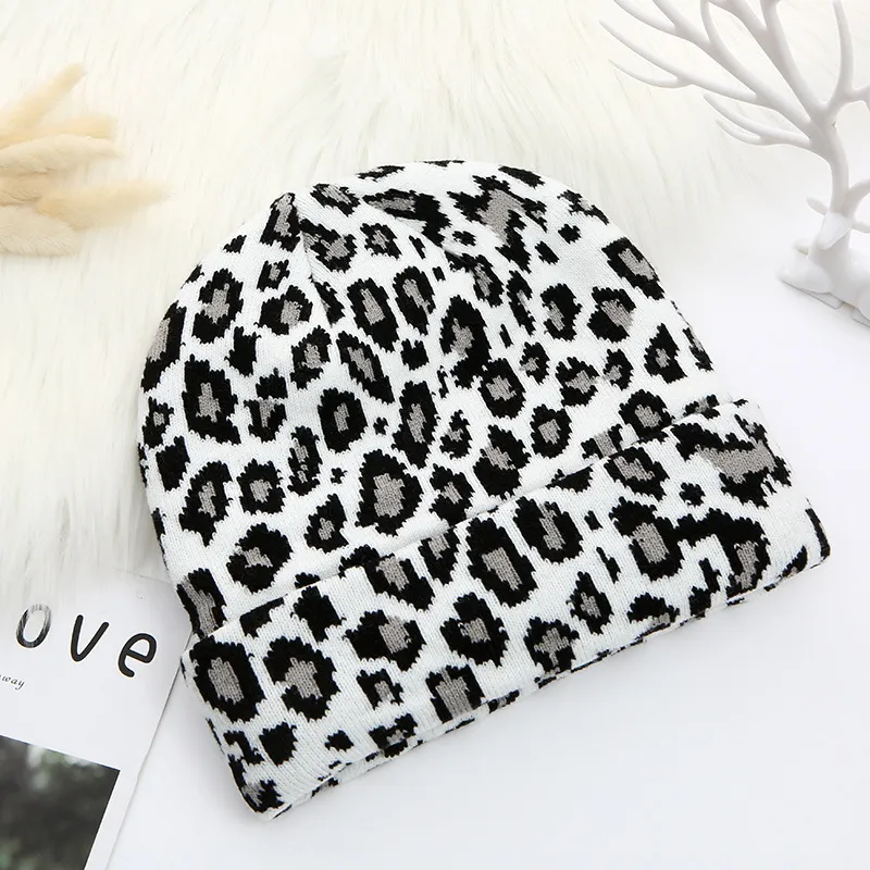 Leopard Beanie Outdoor Winter Warm Knit Hat Fashion Accessories Bucket Hat Cap