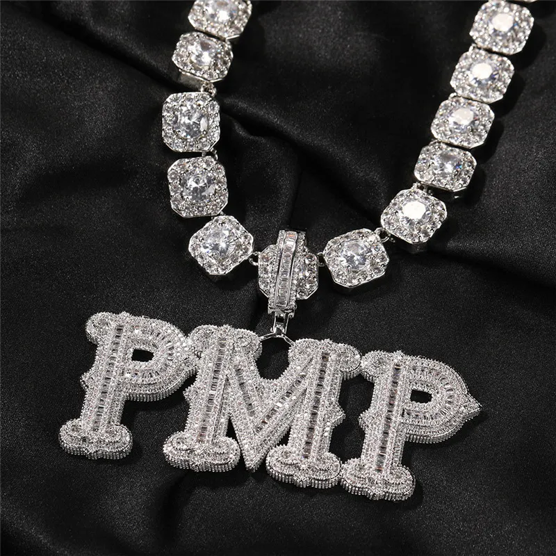 A-Z Name Custom Name Gold Plated CZ Diamond Iced Out Out Ericive Letter Necklace Orner for Women Men Hip Hop Necklace with 24inch rope chain