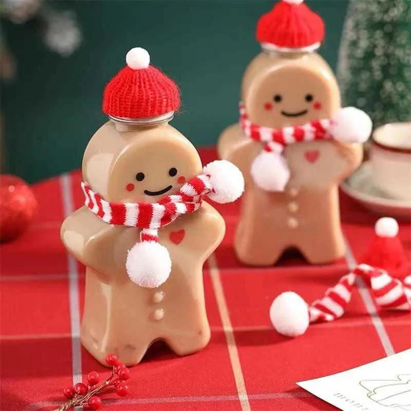 Tasses 10pcs Bouteilles De Noël Xmas Gingerbread Man Bocaux De Bonbons Jus Boisson Fête Peut Cadeau Emballage Bouteille Y2210