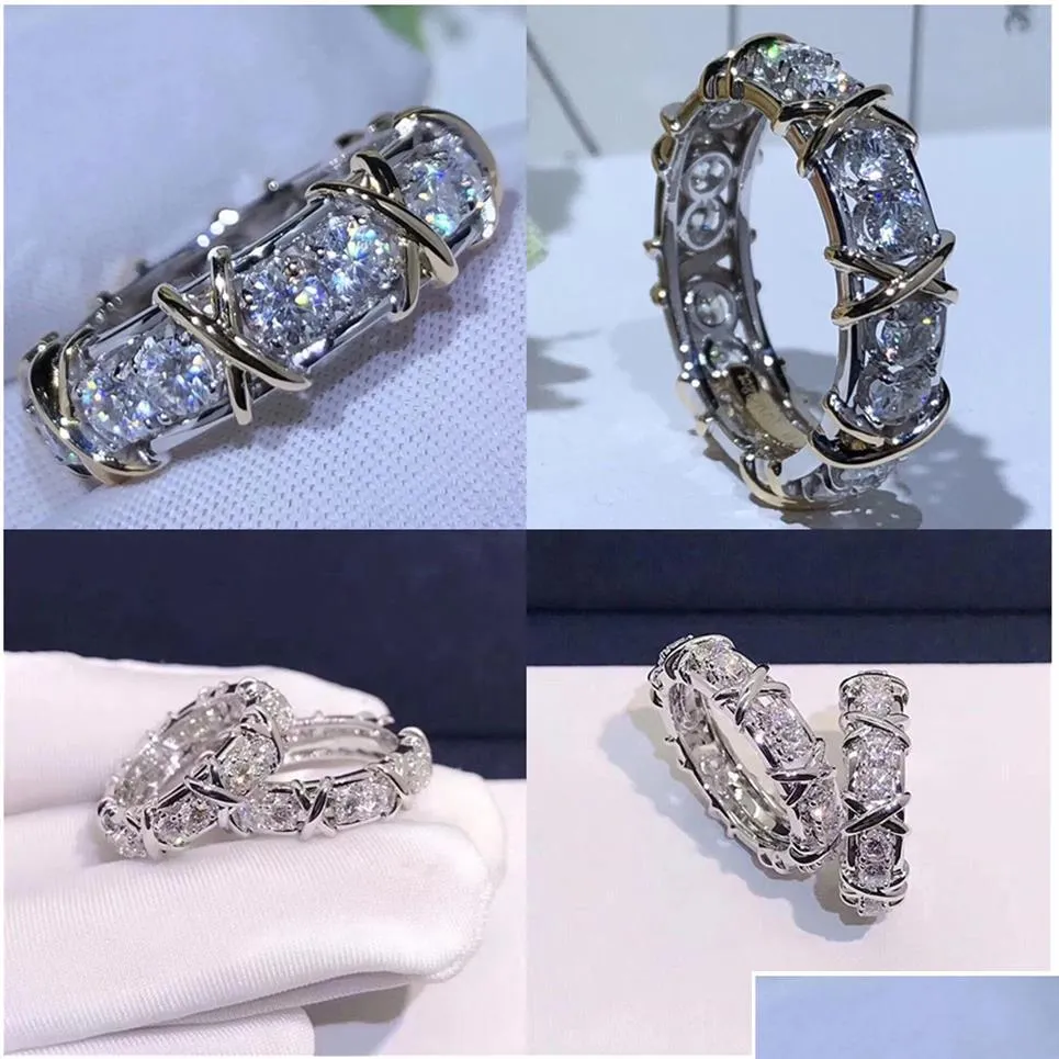 Bagues de bande Luxurys Designers Bague Hommes et Femmes Haute Qualité Cadeau Exquis Couple Engagement Proposition Anniversaire 2 Couleurs Drop de Dhrf2