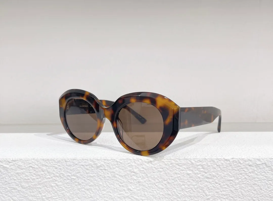 Occhiali da sole ovali 0235s Havana Brown Lens Donna Sunnies Summer outdoor UV400 Eyewear con scatola