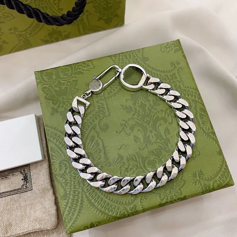 braccialetti Luxurys Designers Donna Bracciale con ciondolo Design metallico Gioielli di moda con braccialetti boutique regalo gioielleria Vari sty239u