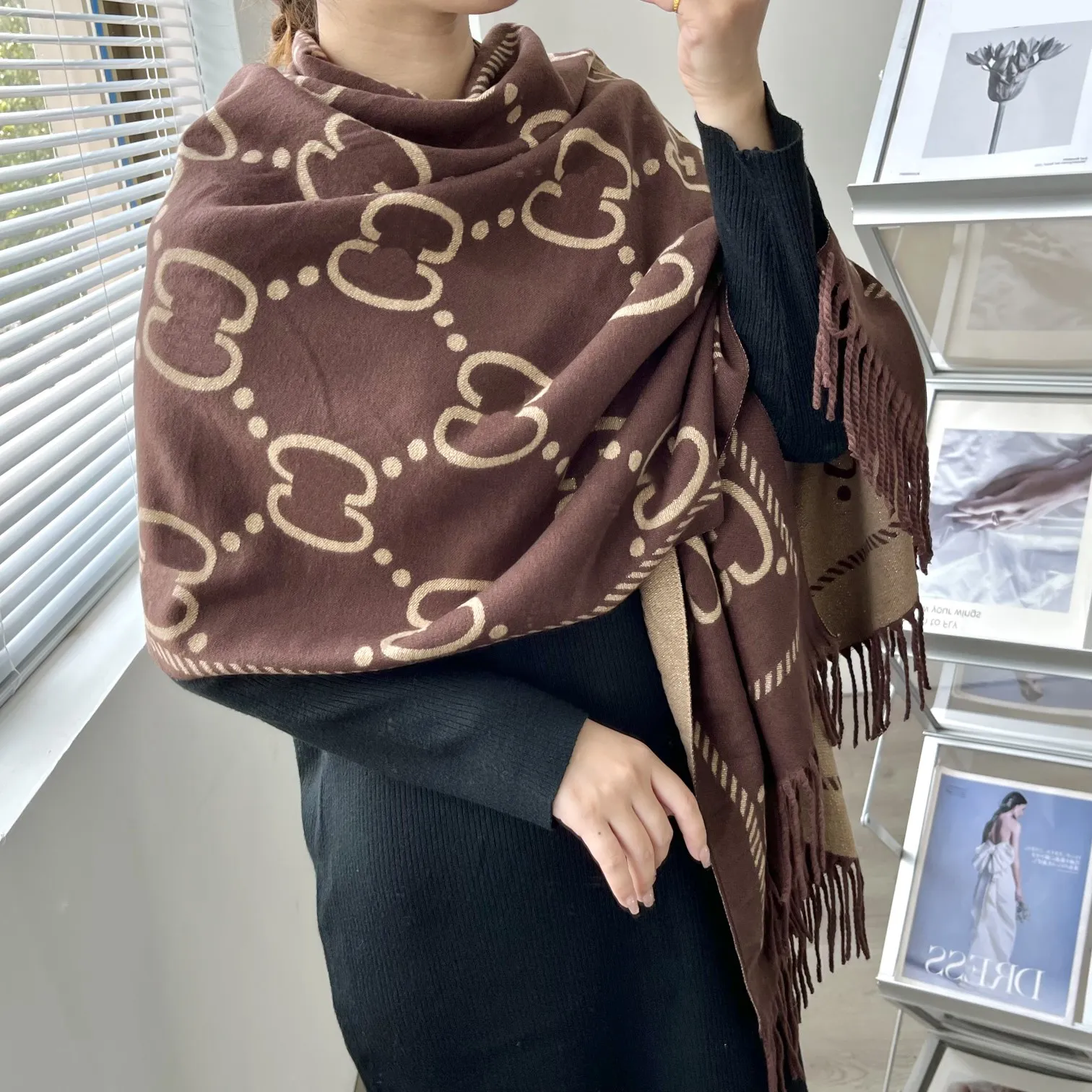 szalik Luxury Designer szalik męski damski szalik dzianinowy ciepły i modny zimą odpowiedni na spotkania towarzyskie