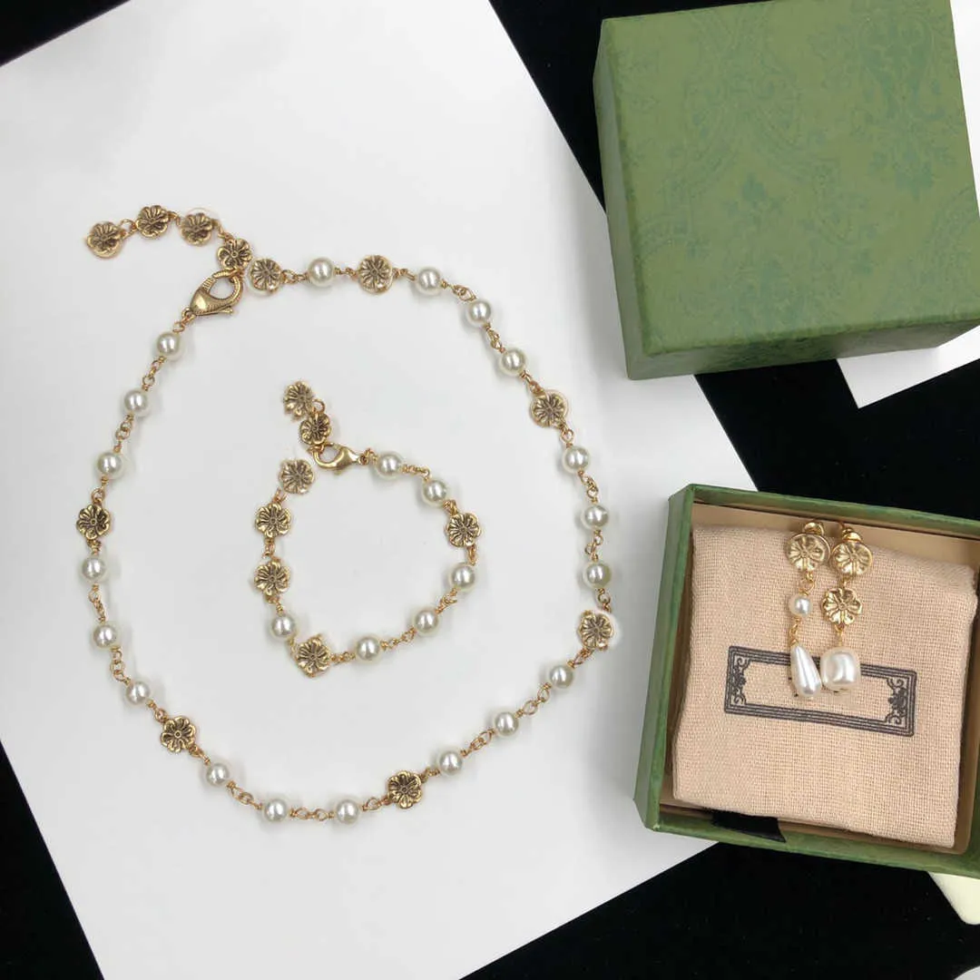 Colar de design de luxo superior para colares de liga Woaman Qualidade de 18k Bracelet Jewelry Supply Supply Supply Supply Supply