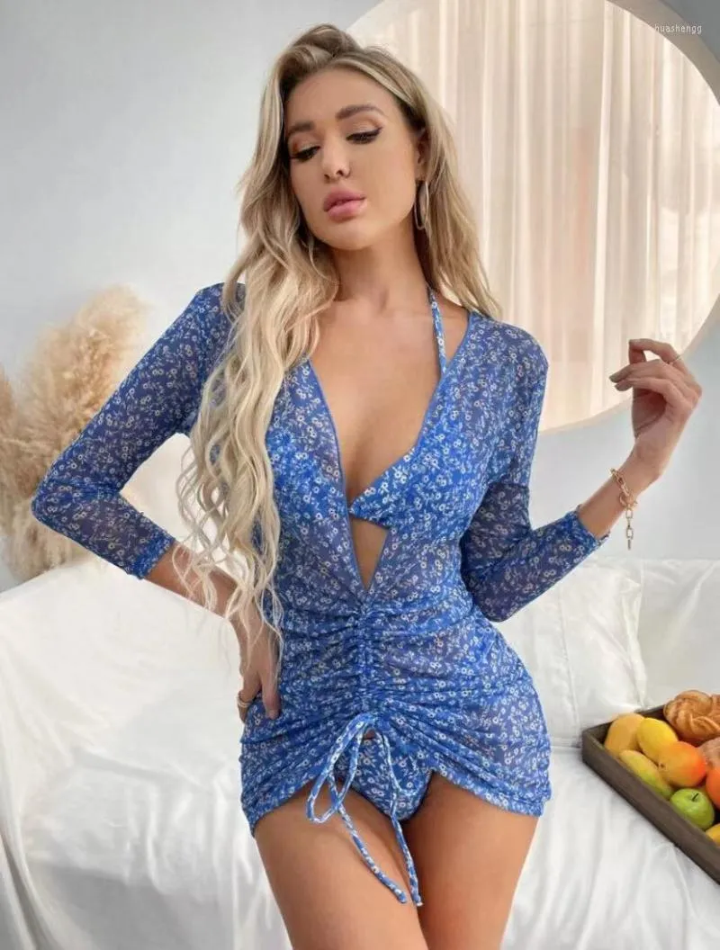 Maillots de bain pour femmes Femmes 3pcs Femmes Bleu Fleur Imprimer Bikini Ensemble à manches longues Col V profond Cordon de serrage Cover Up Beach Robe de bain