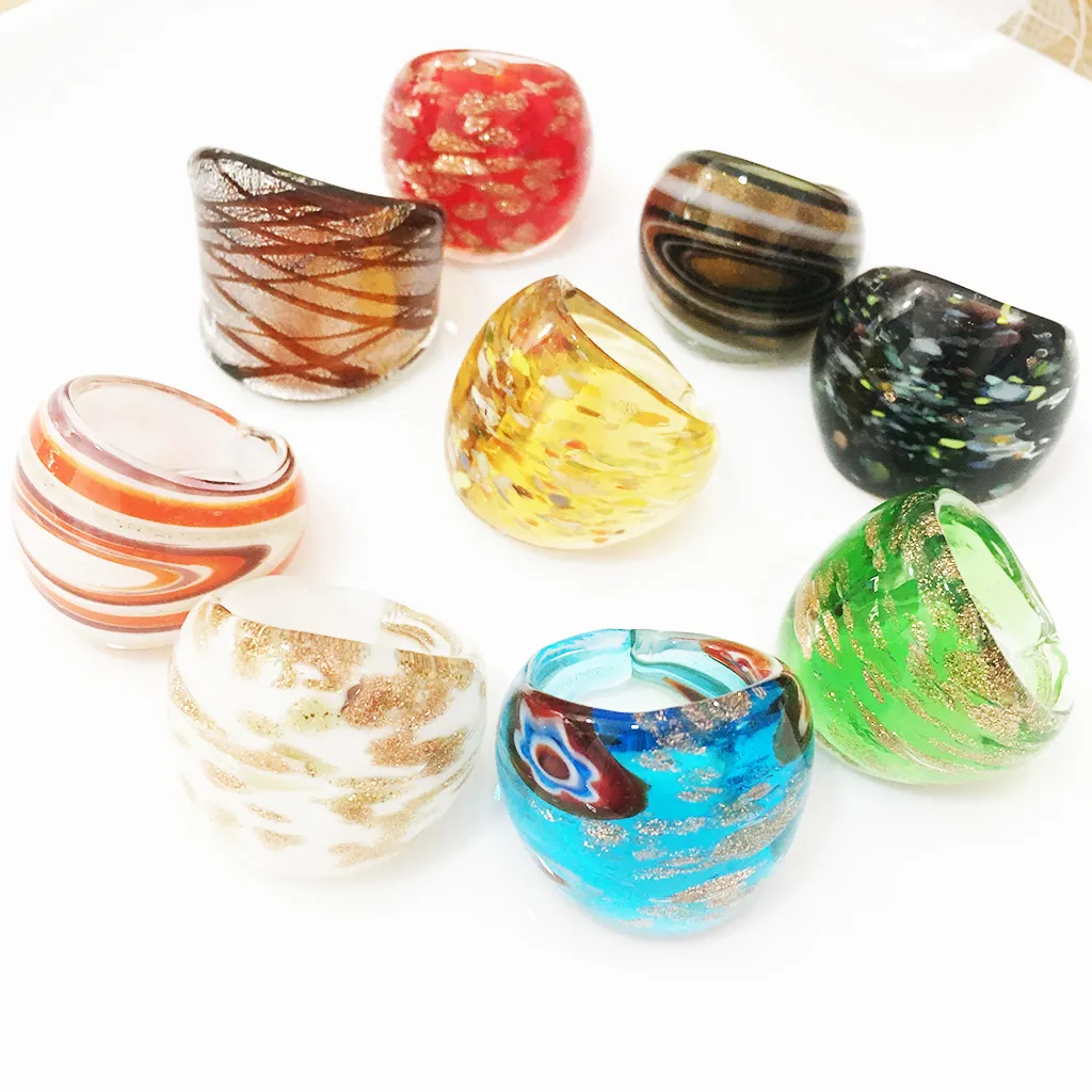 9PCS Großhandel Zufällig Cluster Ringe Mix Farbe Lampwork Glas Murano Für Frauen Heißer Gold Folie Farbe 17-19mm Band Zufällige Modell