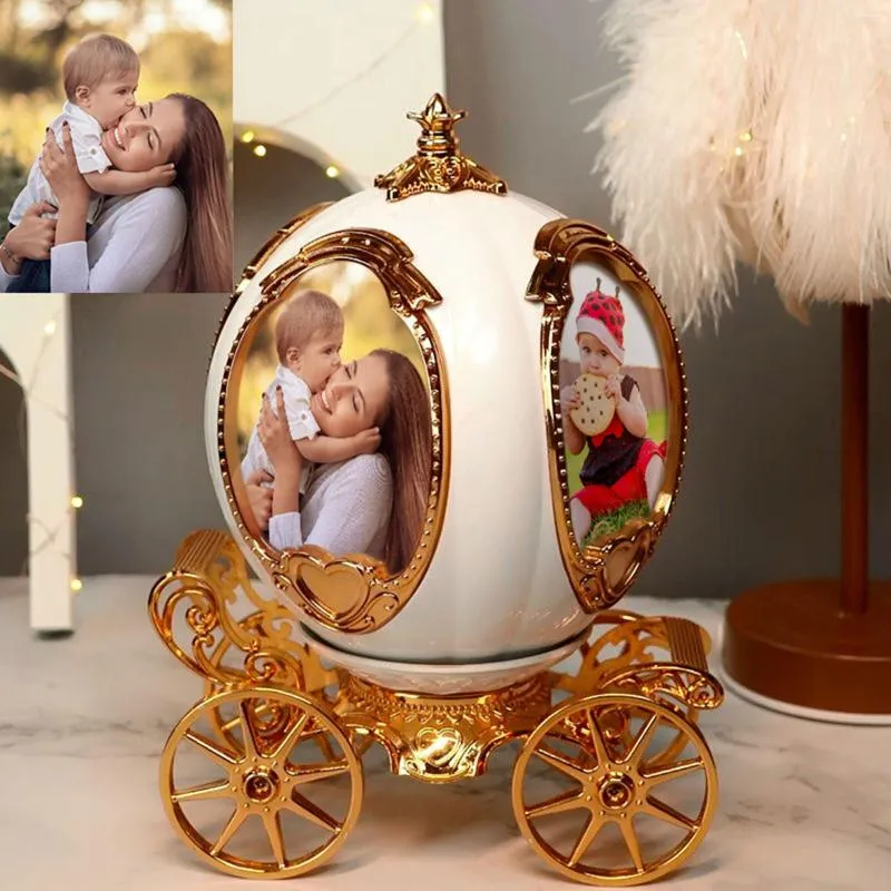 Decoratieve beeldjes retro gepersonaliseerde pompoenauto -muziekbox met po frame verjaardagscadeaus voor koppels papa decor